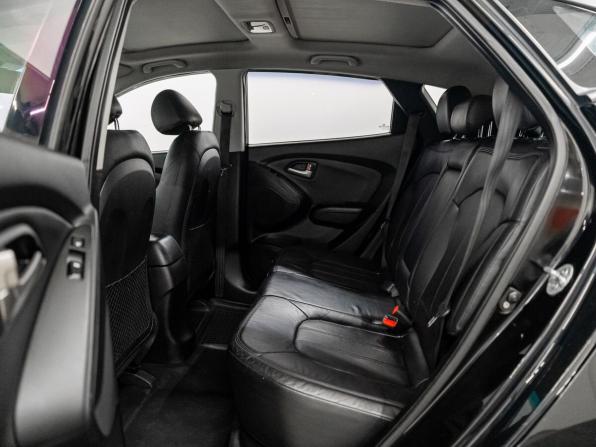 Hyundai Tucson II с пробегом 2010 года, цена 1 300 000 рублей, 172823 км, внедорожник, Автокод Объявления
