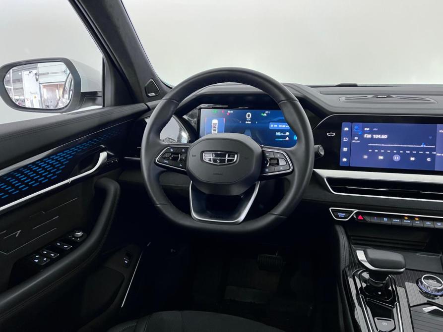 Geely Monjaro I Ростов-на-Дону  - изображение 18