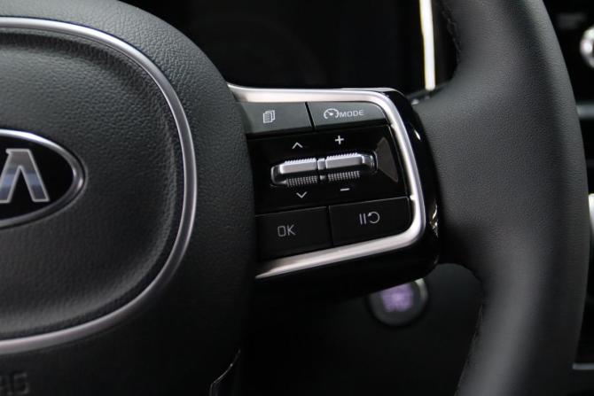 Kia Sorento IV с пробегом 2021 года, цена 3 555 550 рублей, 73160 км, внедорожник, Автокод Объявления