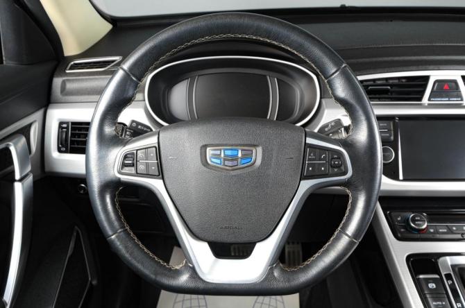 Geely Atlas I с пробегом 2018 года, цена 1 439 000 рублей, 140910 км, внедорожник, Автокод Объявления