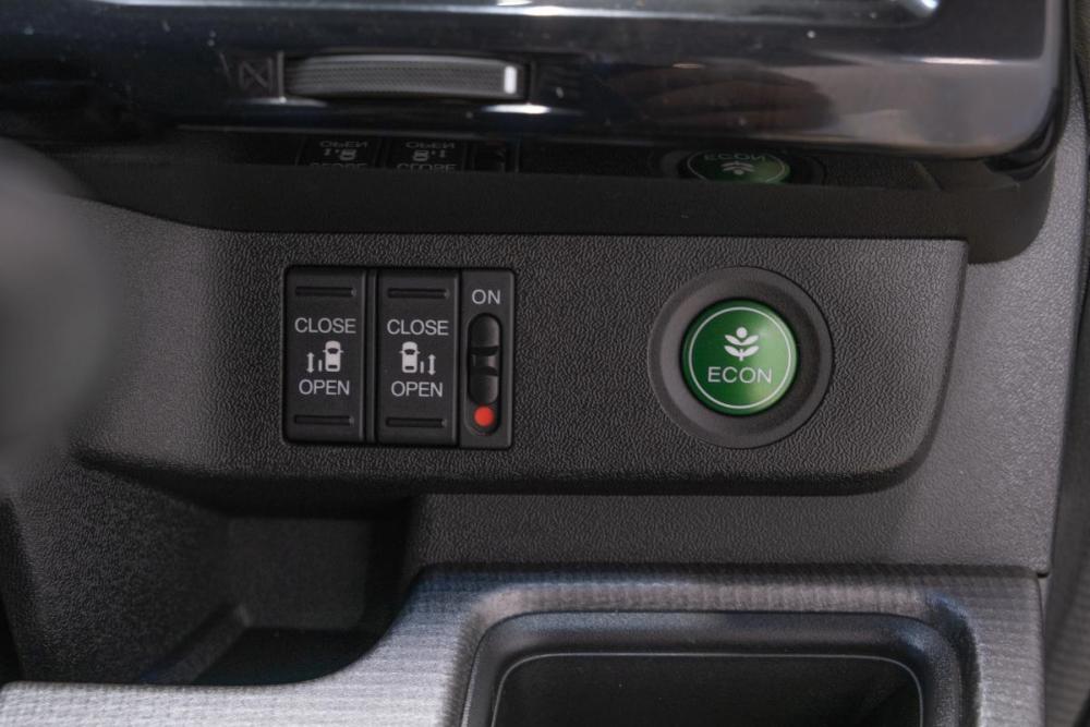 Honda Stepwgn V Новосибирск  - изображение 15