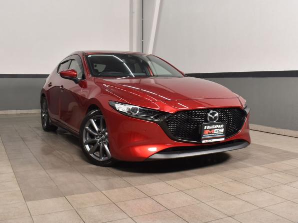 Mazda 3 IV (BP) с пробегом 2020 года, цена 1 869 995 рублей, 60669 км, хэтчбек, Автокод Объявления