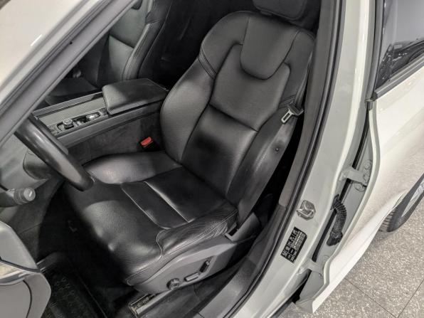 Volvo XC60 II с пробегом 2020 года, цена 3 690 000 рублей, 115300 км, внедорожник, Автокод Объявления