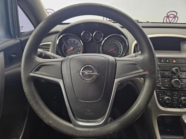 Opel Astra J с пробегом 2011 года, цена 537 000 рублей, 197451 км, хэтчбек, Автокод Объявления