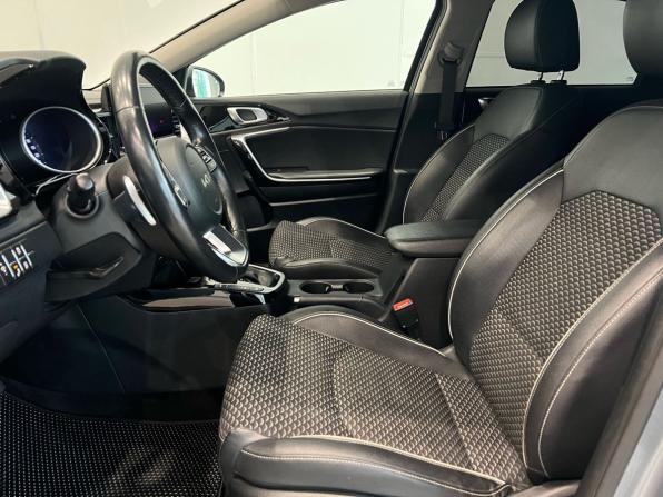 Kia Ceed III Рестайлинг с пробегом 2021 года, цена 1 690 000 рублей, 73000 км, хэтчбек, Автокод Объявления