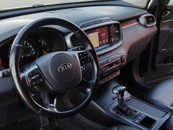 Kia Sorento III Prime Рестайлинг с пробегом 2018 года, цена 2 899 000 рублей, 111792 км, внедорожник, Автокод Объявления