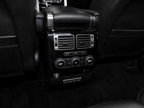 Land Rover Range Rover IV с пробегом 2013 года, цена 3 140 000 рублей, 176502 км, внедорожник, Автокод Объявления