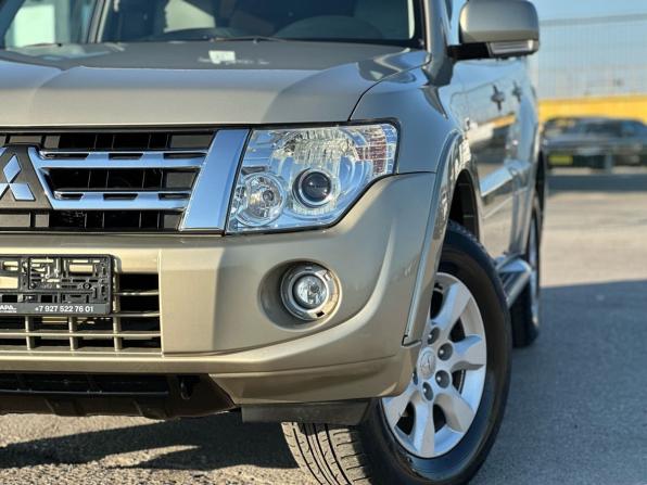 Mitsubishi Pajero IV Рестайлинг 1 с пробегом 2012 года, цена 1 800 000 рублей, 232887 км, внедорожник, Автокод Объявления