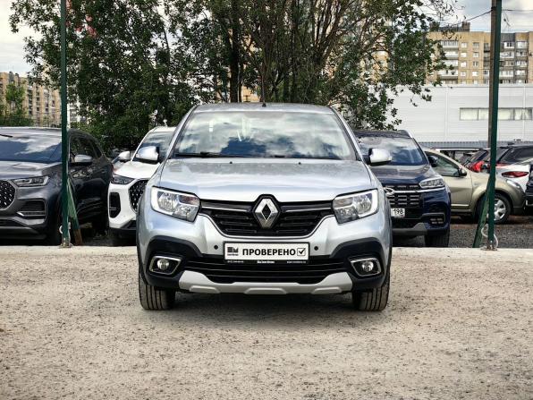 Renault Logan II Рестайлинг с пробегом 2022 года, цена 1 099 000 рублей, 75893 км, седан, Автокод Объявления