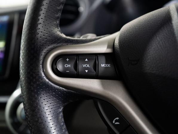Honda Insight II с пробегом 2009 года, цена 899 500 рублей, 225036 км, хэтчбек, Автокод Объявления