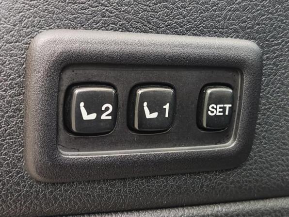 Toyota Land Cruiser Prado 150 Series с пробегом 2013 года, цена 3 390 000 рублей, 149107 км, внедорожник, Автокод Объявления