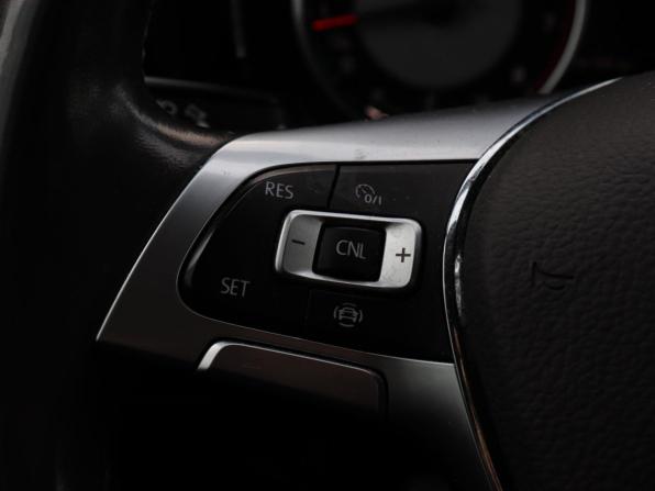 Volkswagen Touareg III с пробегом 2019 года, цена 3 497 000 рублей, 243220 км, внедорожник, Автокод Объявления