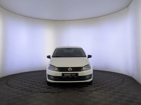 Volkswagen Polo V Рестайлинг с пробегом 2018 года, цена 1 100 000 рублей, 103613 км, седан, Автокод Объявления