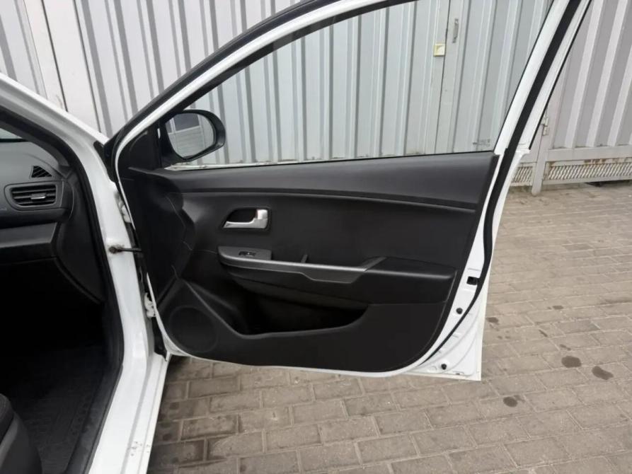 Kia Rio III Рестайлинг Ростов-на-Дону  - изображение 15