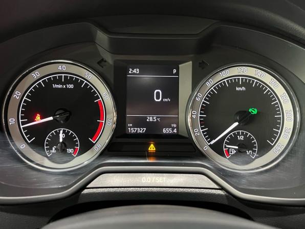 Skoda Octavia III (A7) Рестайлинг с пробегом 2018 года, цена 1 740 000 рублей, 157323 км, лифтбек, Автокод Объявления