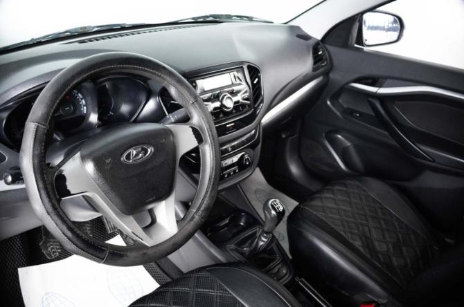 Lada (ВАЗ) Vesta I с пробегом 2017 года, цена 679 000 рублей, 190700 км, седан, Автокод Объявления