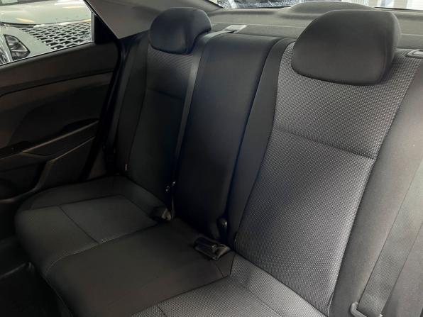Hyundai Solaris II с пробегом 2018 года, цена 1 395 000 рублей, 143922 км, седан, Автокод Объявления
