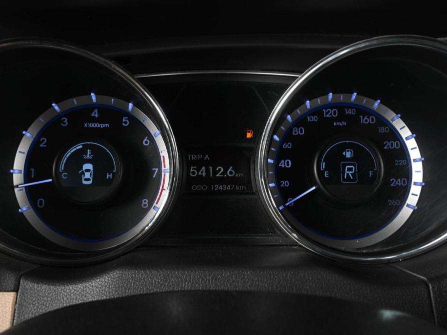 Hyundai Sonata VI (YF) Ростов-на-Дону  - изображение 16