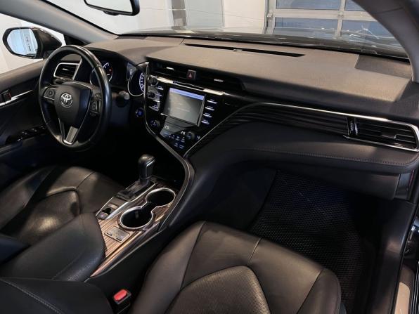 Toyota Camry VIII (XV70) с пробегом 2020 года, цена 2 875 000 рублей, 137064 км, седан, Автокод Объявления