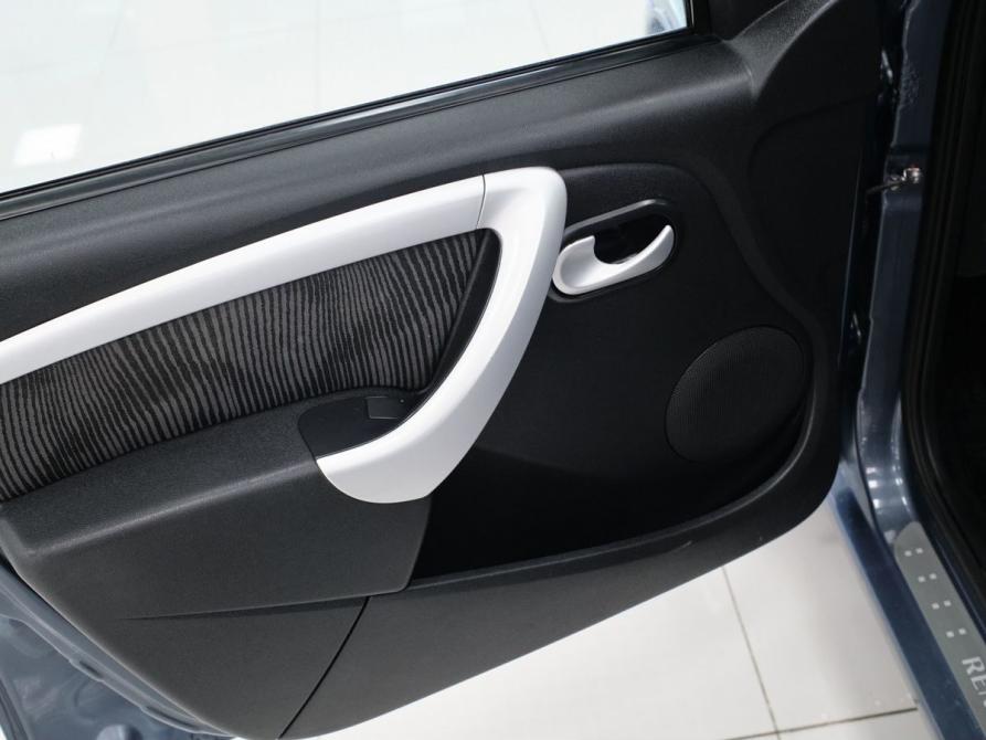 Renault Logan I Рестайлинг Самара  - изображение 22
