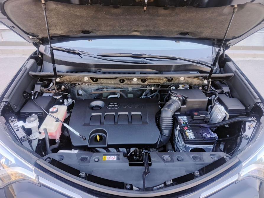 Toyota RAV4 IV (XA40) Рестайлинг Брянск  - изображение 11