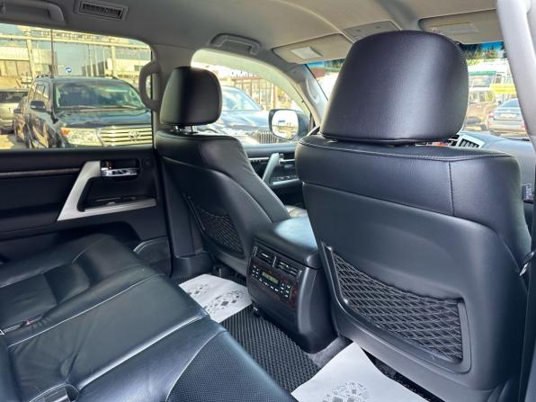Toyota Land Cruiser 200 Series Рестайлинг 1 с пробегом 2012 года, цена 3 740 000 рублей, 153500 км, внедорожник, Автокод Объявления