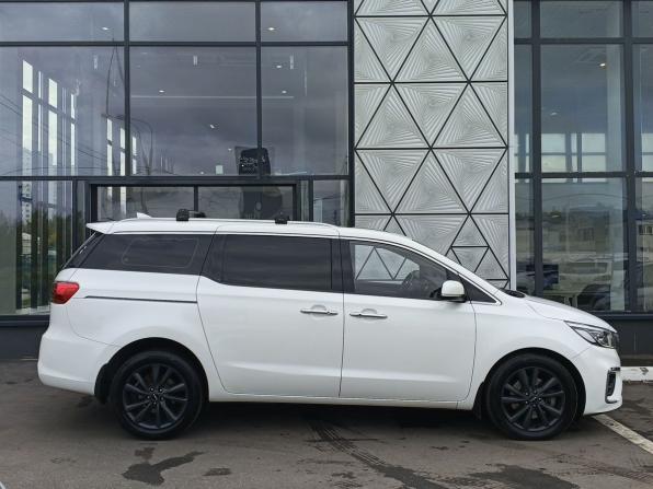 Kia Carnival III с пробегом 2018 года, цена 2 649 000 рублей, 200376 км, минивэн, Автокод Объявления