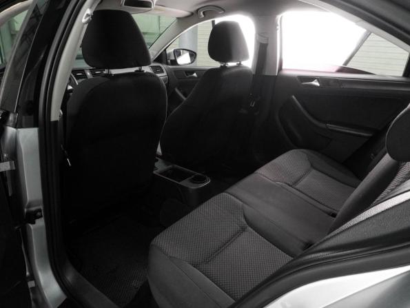 Volkswagen Jetta VI с пробегом 2014 года, цена 992 000 рублей, 185106 км, седан, Автокод Объявления