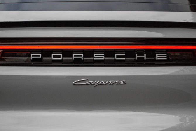 Новый Porsche Cayenne III Рестайлинг 2024 года, цена 23 951 200 рублей, внедорожник, Автокод Объявления