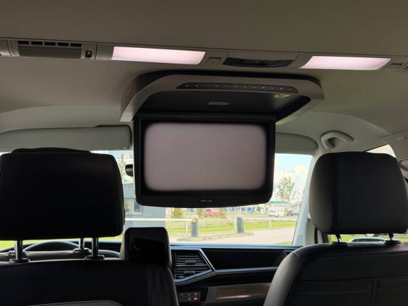 Volkswagen Multivan T6 Рестайлинг с пробегом 2020 года, цена 6 200 000 рублей, 99556 км, минивэн, Автокод Объявления