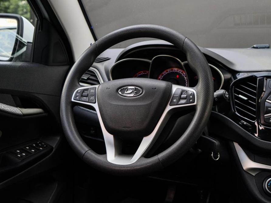 Lada (ВАЗ) Vesta I Москва  - изображение 12