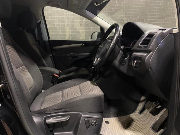 Volkswagen Sharan II с пробегом 2014 года, цена 1 515 000 рублей, 125497 км, минивэн, Автокод Объявления