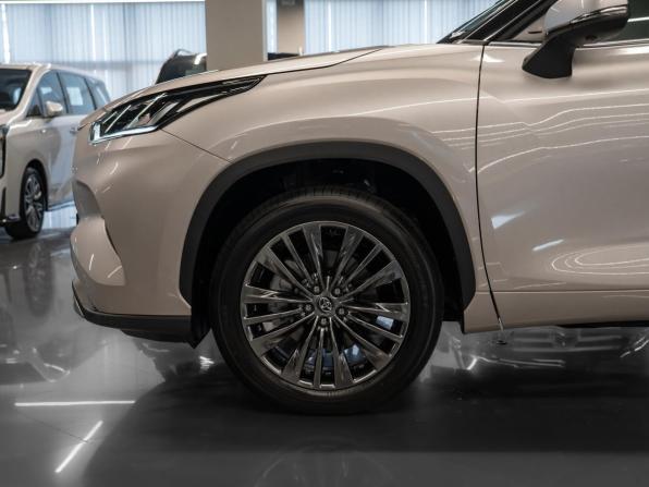Toyota Highlander IV (XU70) с пробегом 2026 года, цена 5 900 000 рублей, 20 км, внедорожник, Автокод Объявления