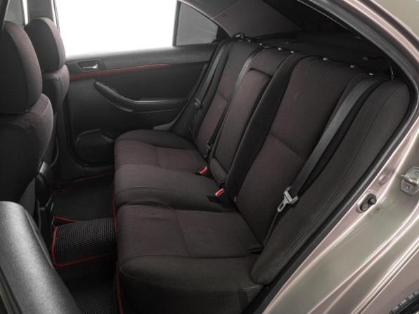 Toyota Avensis II Рестайлинг с пробегом 2006 года, цена 799 000 рублей, 264084 км, седан, Автокод Объявления