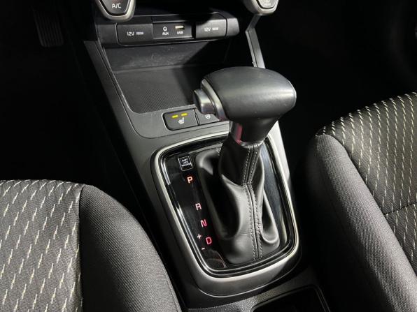 Kia Rio IV с пробегом 2019 года, цена 1 357 000 рублей, 119000 км, седан, Автокод Объявления