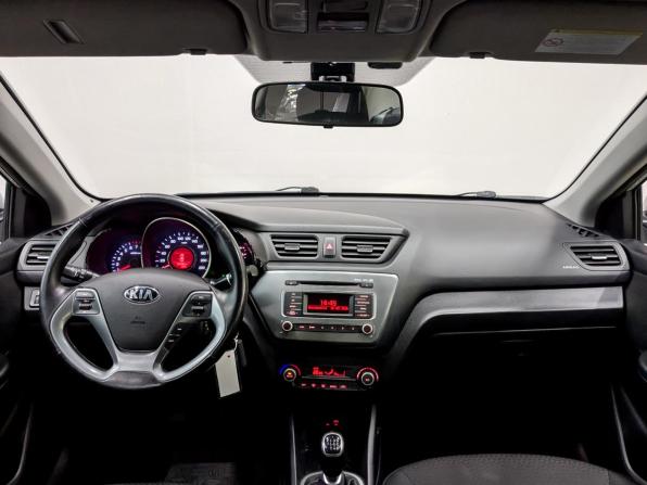 Kia Rio III Рестайлинг с пробегом 2017 года, цена 1 200 000 рублей, 86668 км, седан, Автокод Объявления