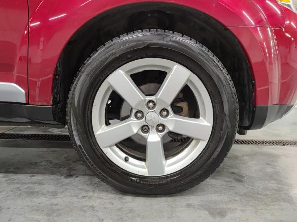 Mitsubishi Outlander II с пробегом 2008 года, цена 799 000 рублей, 267456 км, внедорожник, Автокод Объявления