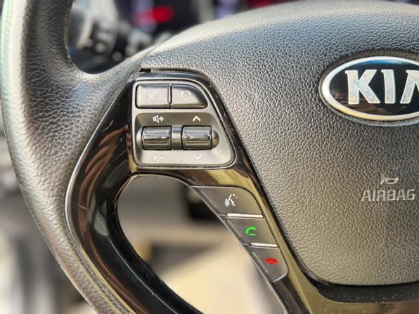Kia Ceed II с пробегом 2014 года, цена 1 200 000 рублей, 138000 км, хэтчбек, Автокод Объявления
