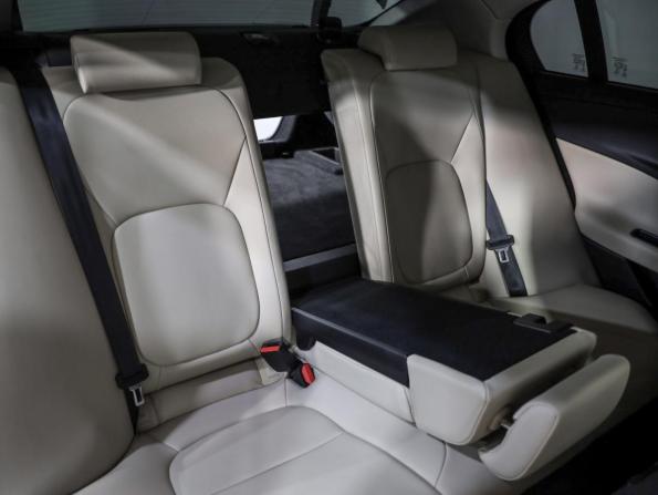 Jaguar XE I с пробегом 2016 года, цена 1 499 000 рублей, 137316 км, седан, Автокод Объявления