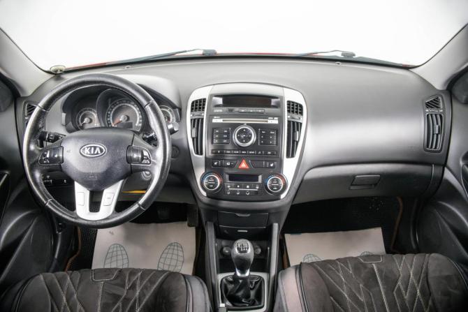Kia Ceed I Рестайлинг с пробегом 2011 года, цена 649 000 рублей, 233568 км, хэтчбек, Автокод Объявления