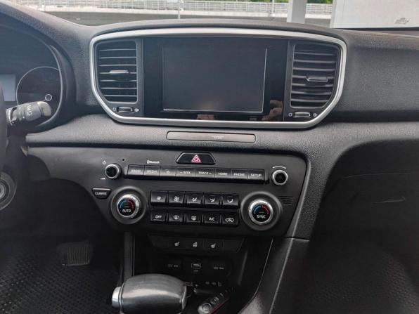 Kia Sportage IV Рестайлинг с пробегом 2018 года, цена 1 950 000 рублей, 128798 км, внедорожник, Автокод Объявления
