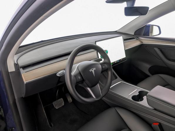 Tesla Model Y I с пробегом 2021 года, цена 4 000 000 рублей, 82419 км, внедорожник, Автокод Объявления