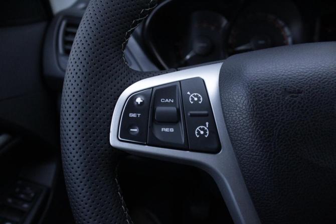 Lada (ВАЗ) Vesta I с пробегом 2021 года, цена 1 230 000 рублей, 72831 км, седан, Автокод Объявления