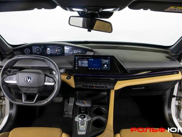 Changan UNI-V I с пробегом 2022 года, цена 2 128 000 рублей, 33231 км, лифтбек, Автокод Объявления