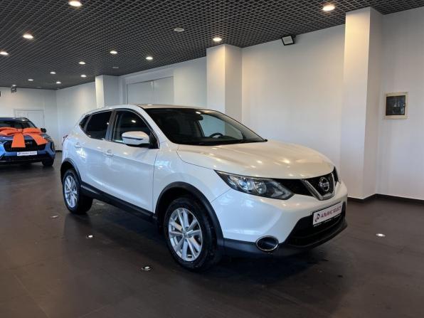 Nissan Qashqai II с пробегом 2018 года, цена 1 780 000 рублей, 110169 км, внедорожник, Автокод Объявления