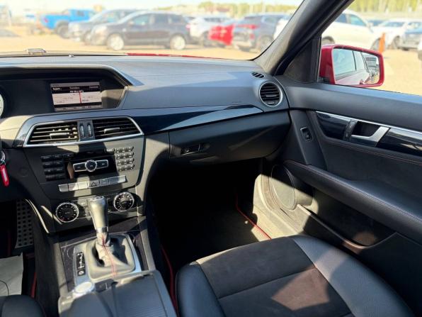 Mercedes-Benz C-Класс III (W204) Рестайлинг с пробегом 2013 года, цена 1 165 000 рублей, 223000 км, седан, Автокод Объявления