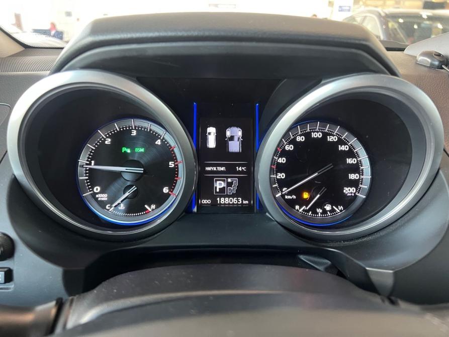Toyota Land Cruiser Prado 150 Series Рестайлинг 1 Москва  - изображение 19