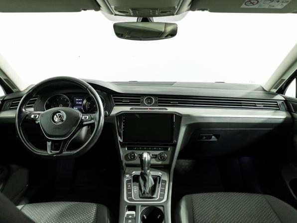 Volkswagen Passat B8 с пробегом 2017 года, цена 1 575 989 рублей, 201000 км, седан, Автокод Объявления