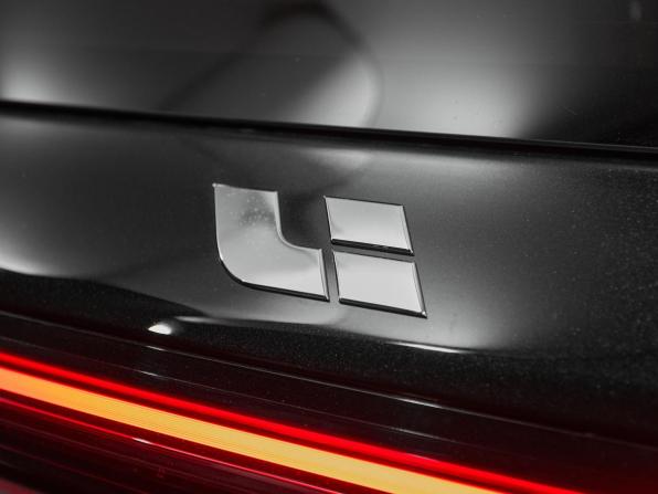 Новый Li Auto (Lixiang) L9 I Рестайлинг 2025 года, цена 11 790 000 рублей, внедорожник, Автокод Объявления