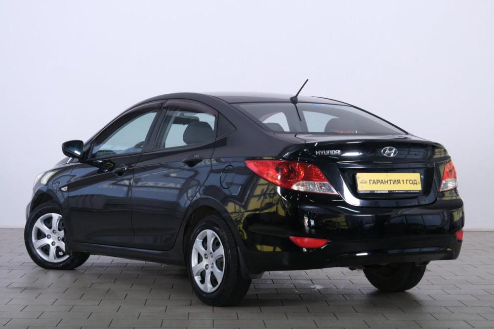 Hyundai Solaris I Омск  - изображение 5